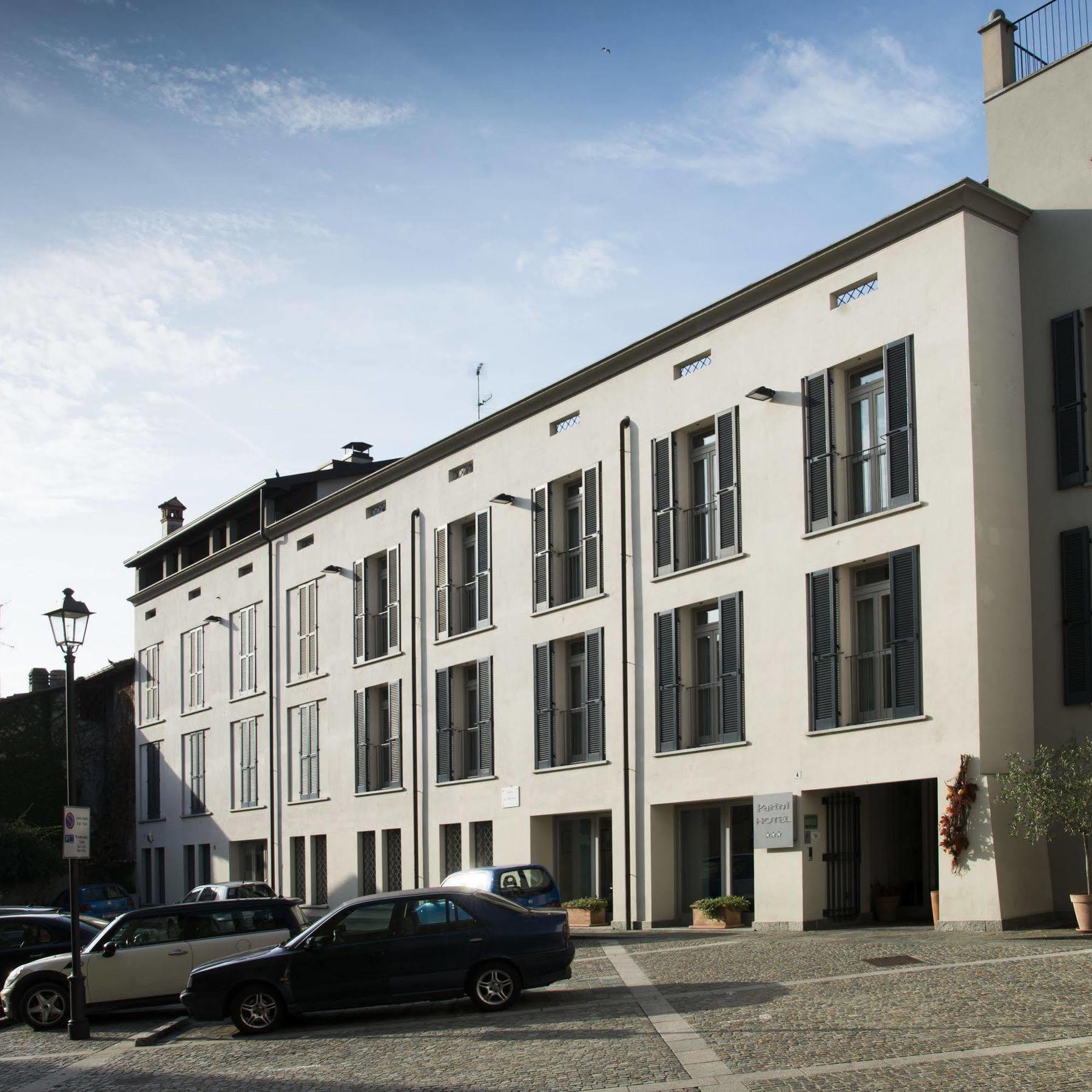 Parini Hotel Bosisio Parini Exteriör bild