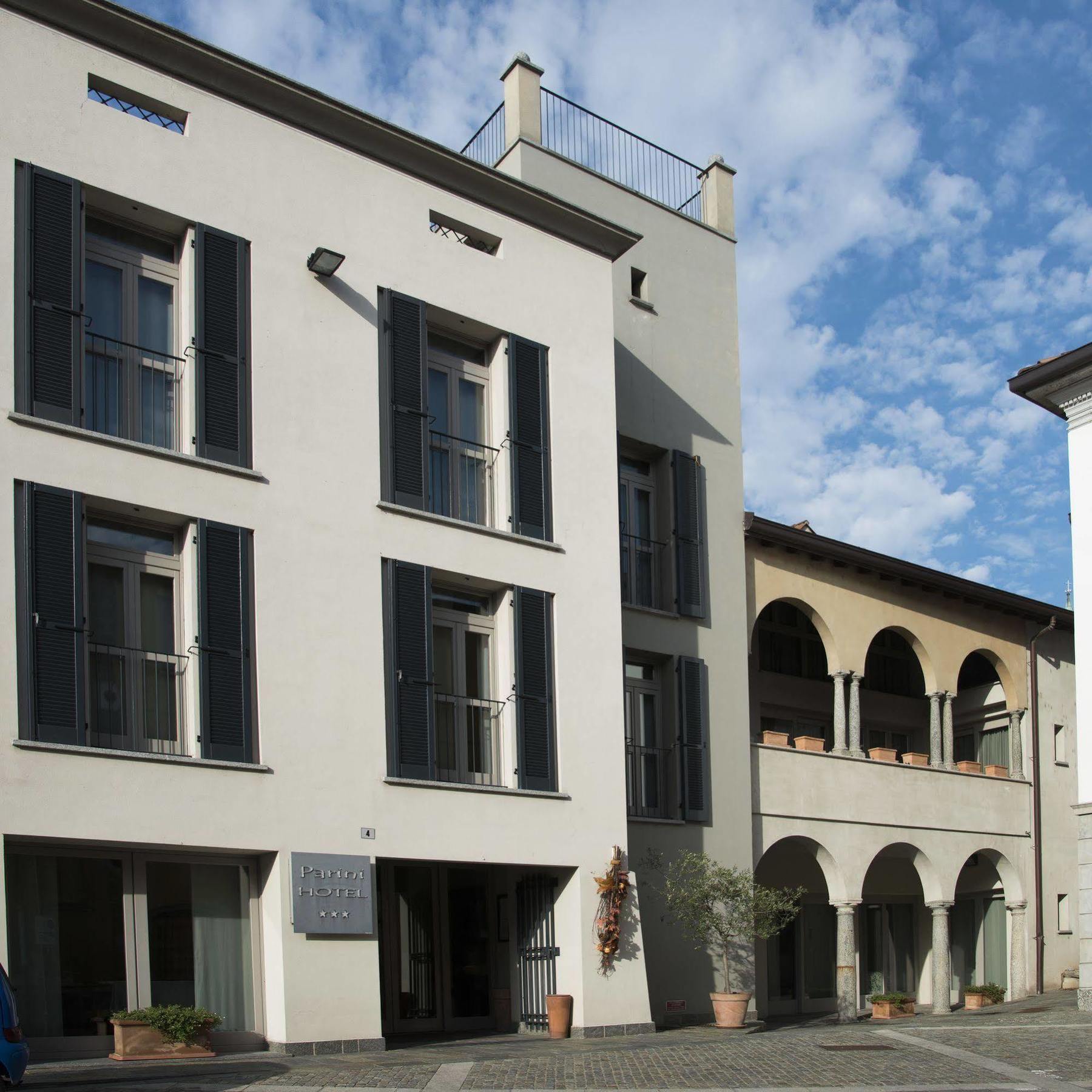 Parini Hotel Bosisio Parini Exteriör bild
